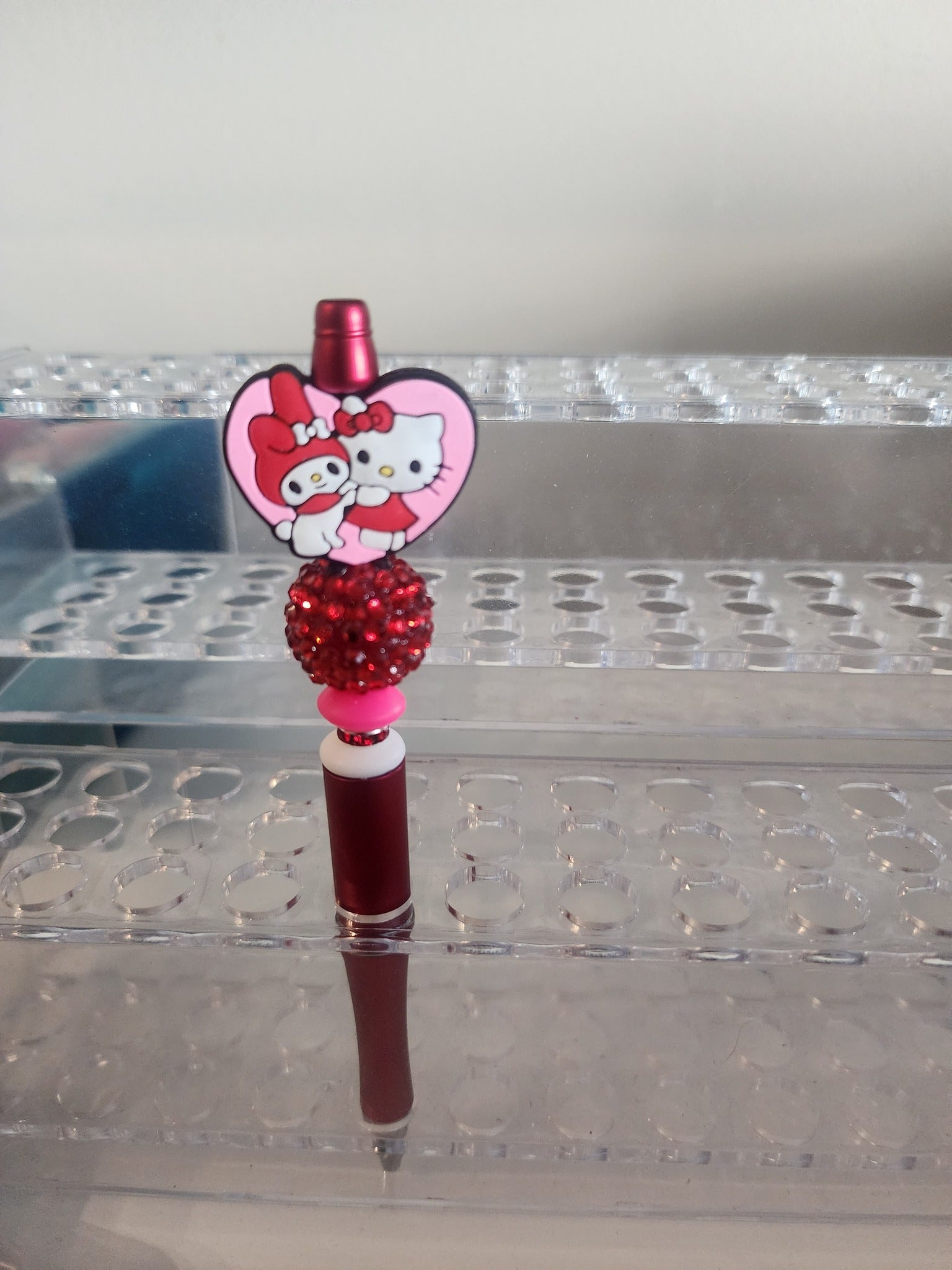 hello kitty beaded pen