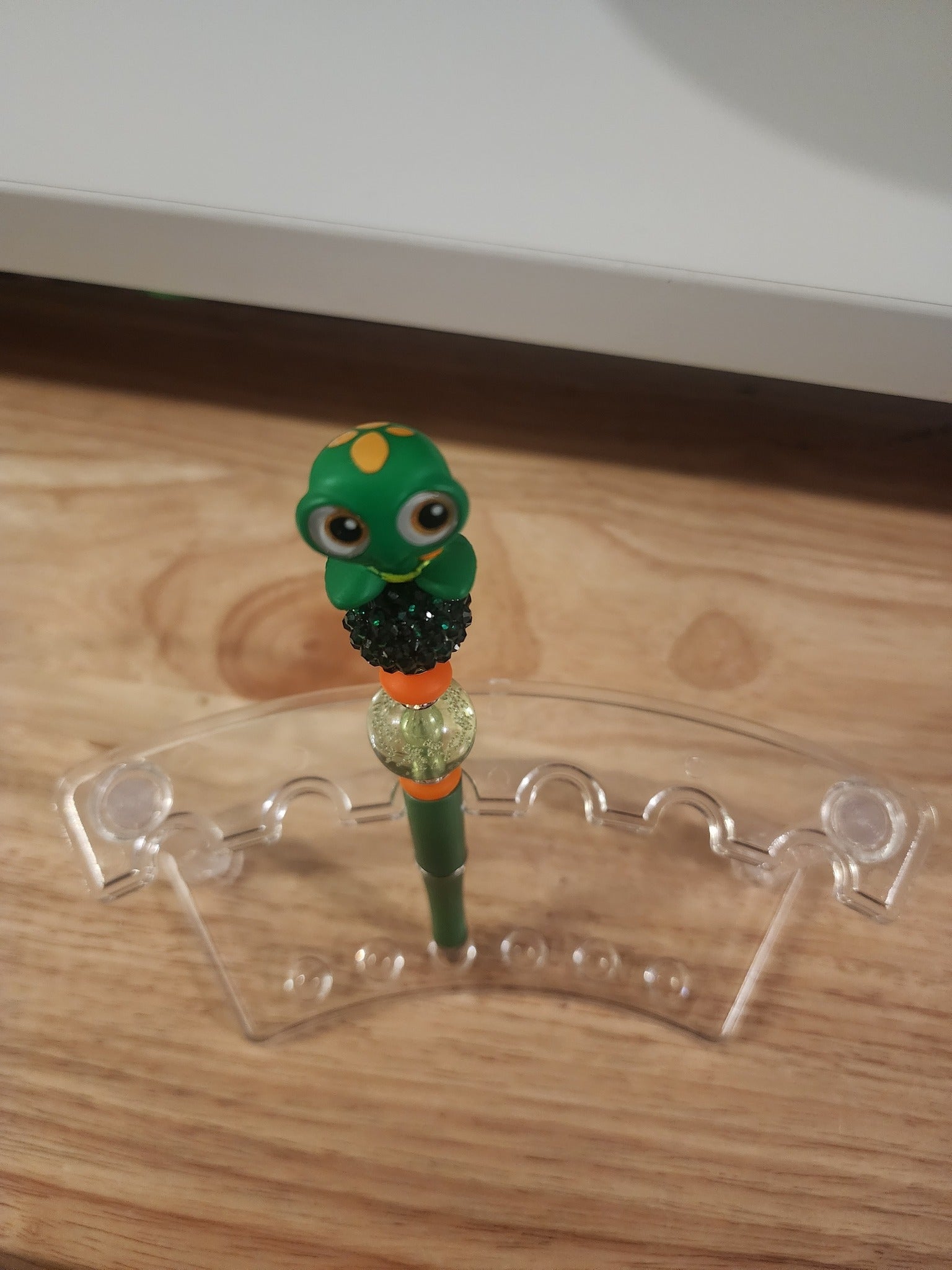 turtle doorable beaded pen